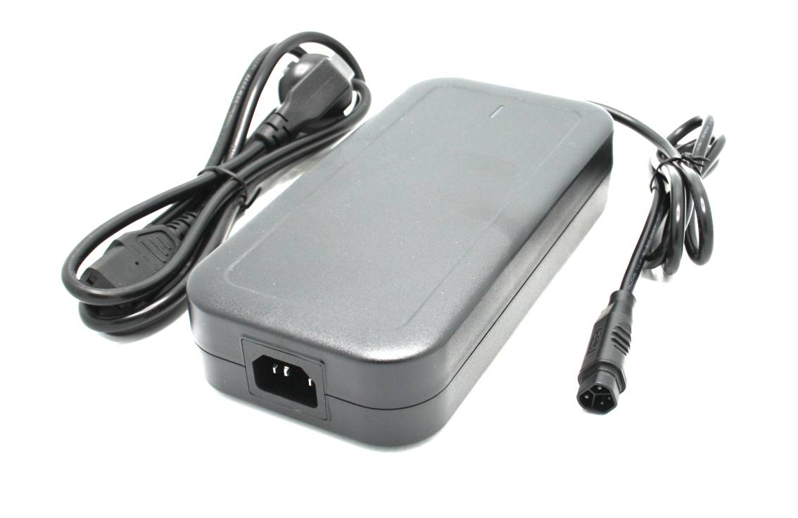 Charger 48V 4.5A higo 4-pin ASKA